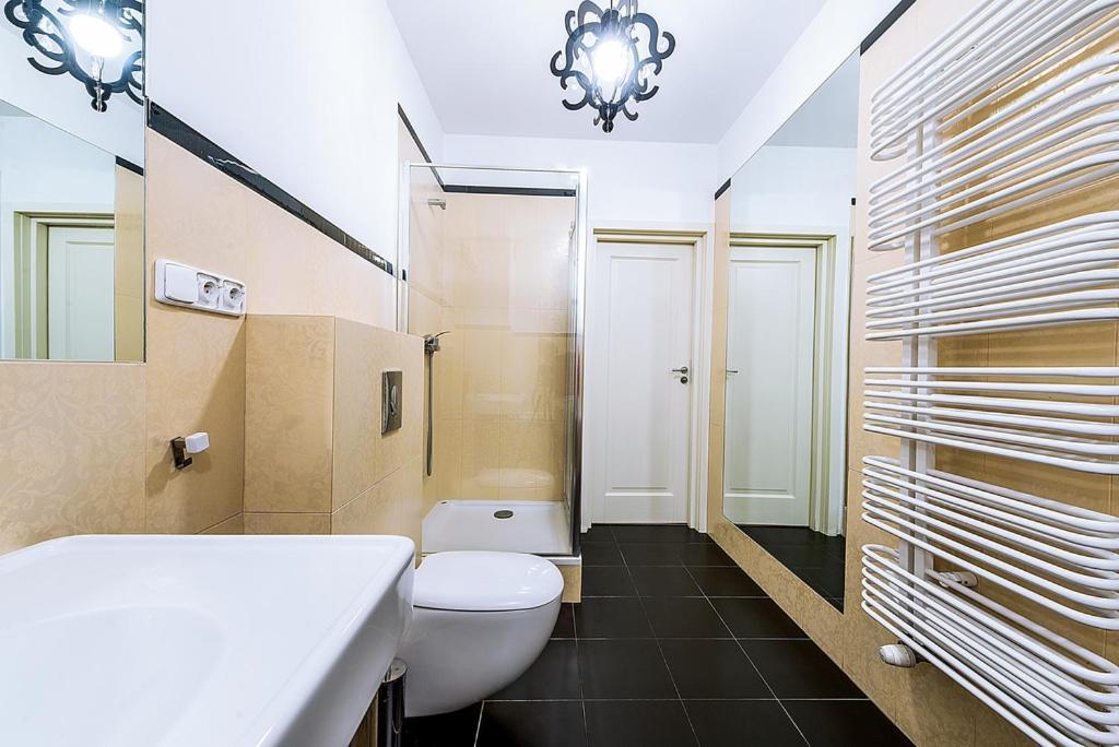 Apartment Powisle With Garage Βαρσοβία Εξωτερικό φωτογραφία
